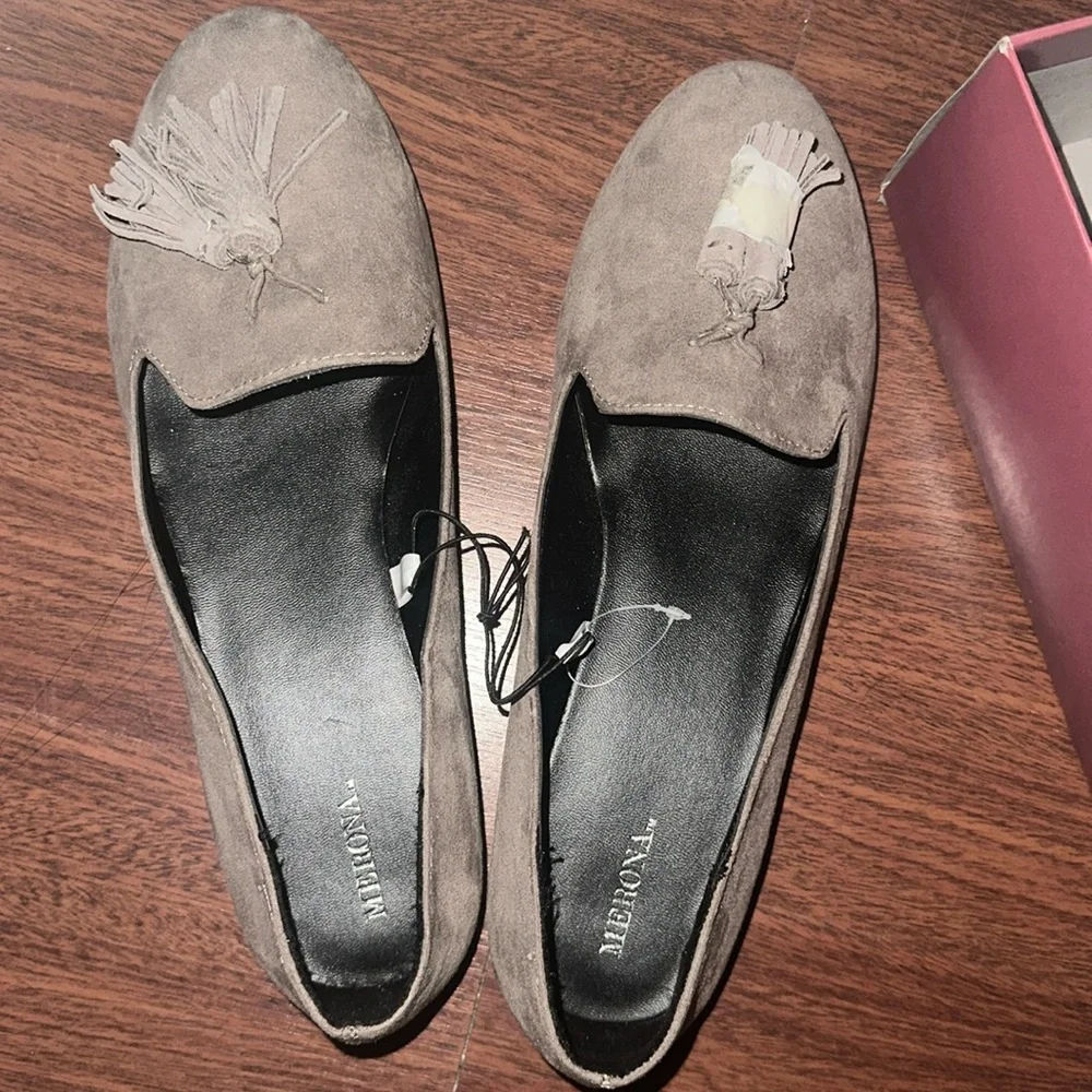 Gray loafers - Picture 1 of 3